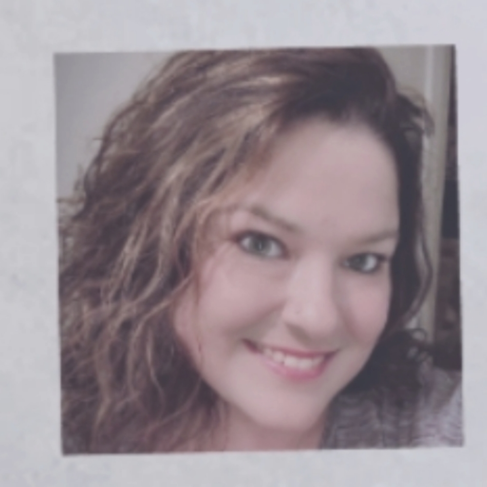 Meet your Posher, Kandi